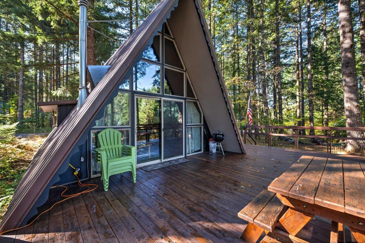 Serene Washington Escape With Deck And Mountain Views! Packwood Bagian luar foto